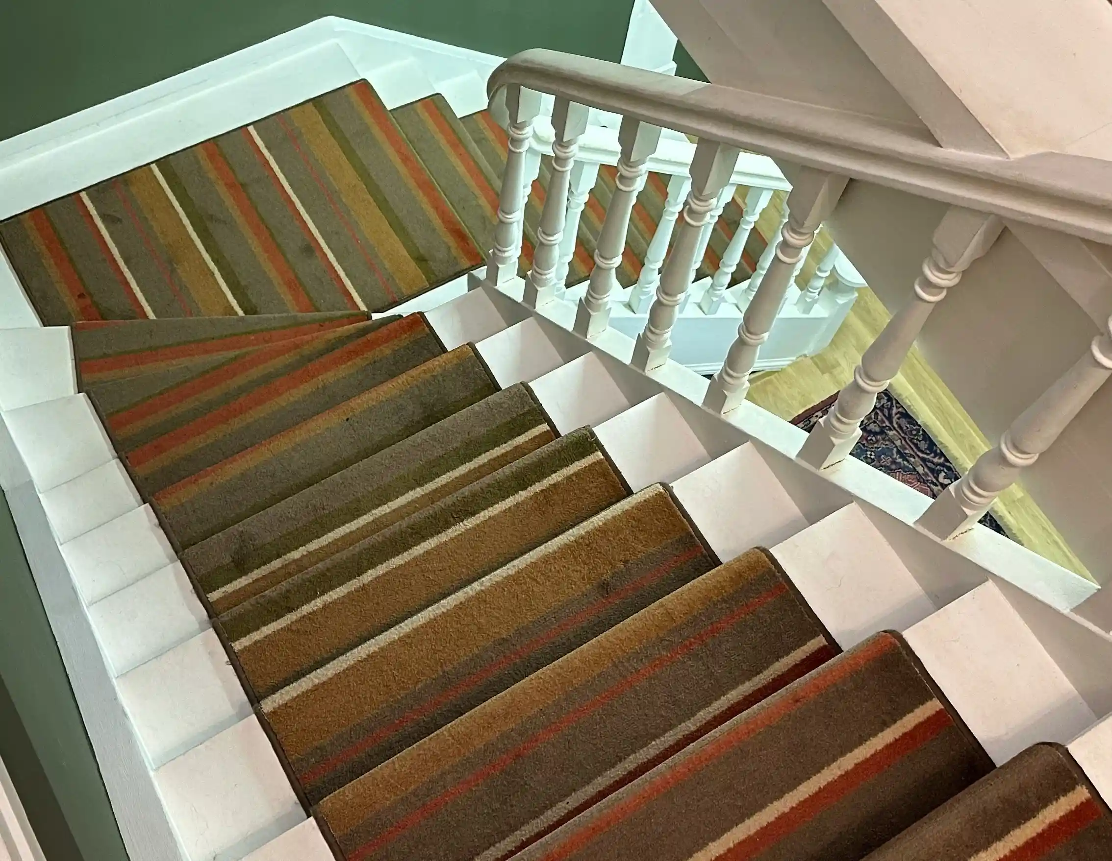 How to Install Stair Runner: All You Need to Know