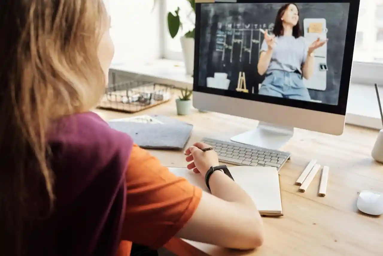 20 Secret Websites to Make Money Effortlessly in 2025