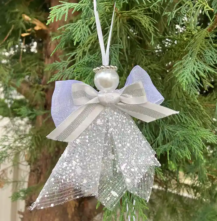 Best 30 Christmas Ornaments to Make and Sell in 2025