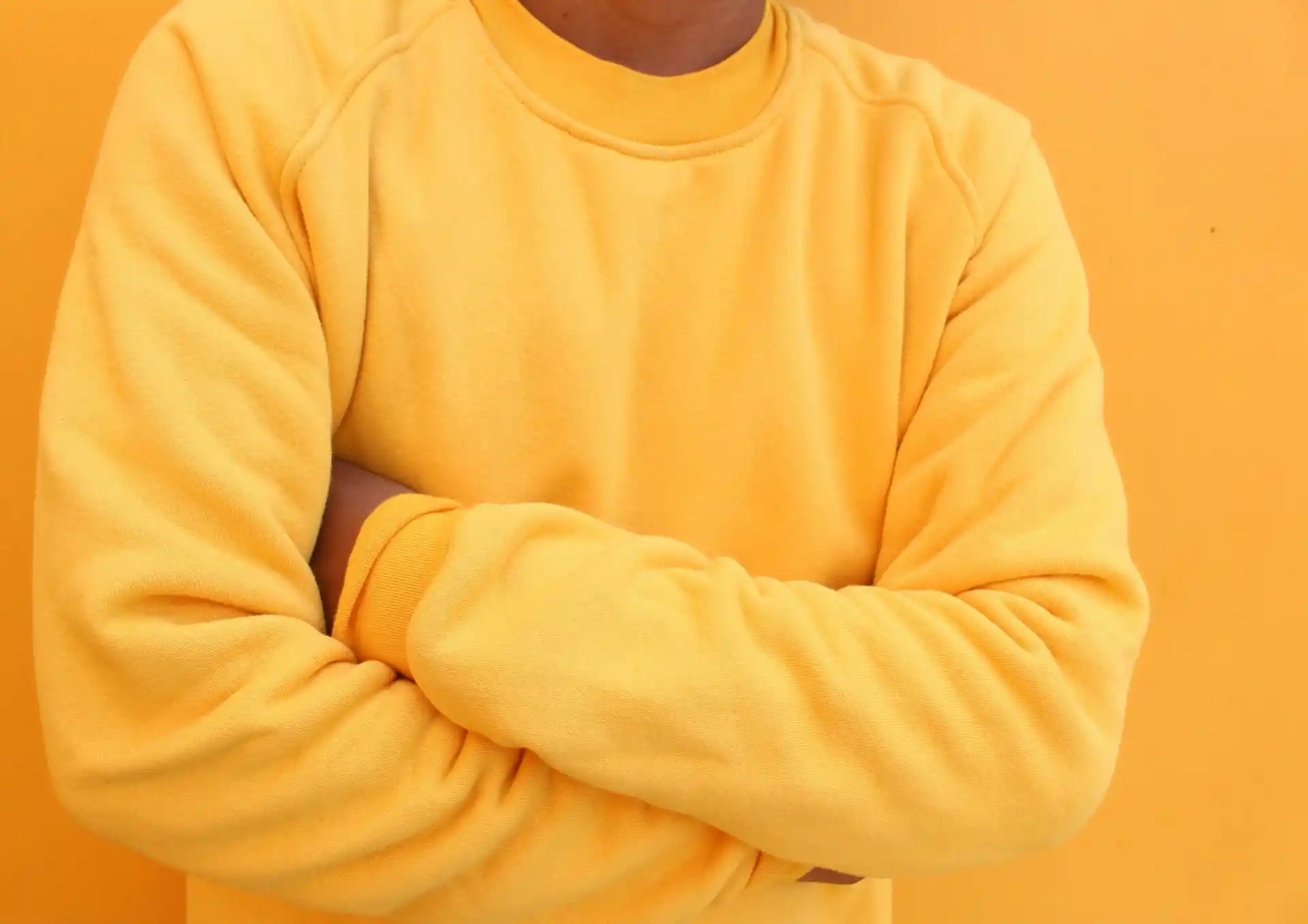 Cotton vs Polyester Sweatshirt: Pros & Cons and Which to Choose