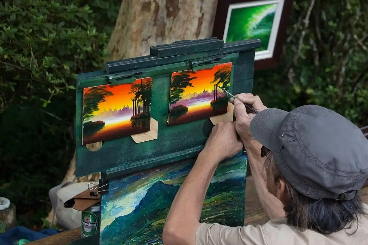 How to Make and Sell Art on Etsy Successfully in 2026