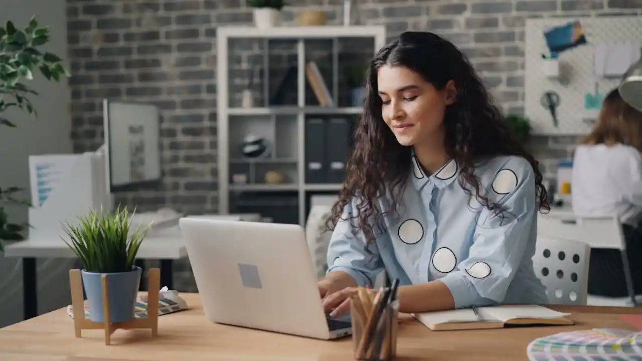 How to Become a Digital Creator and Start Earning Online