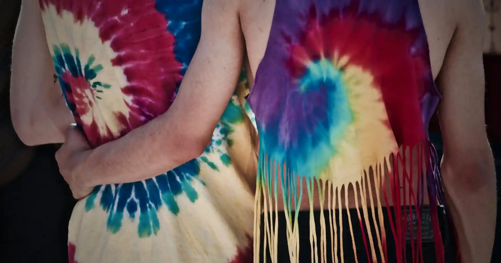 15 Classic Tie-Dye Patterns and How to Make Them at Home