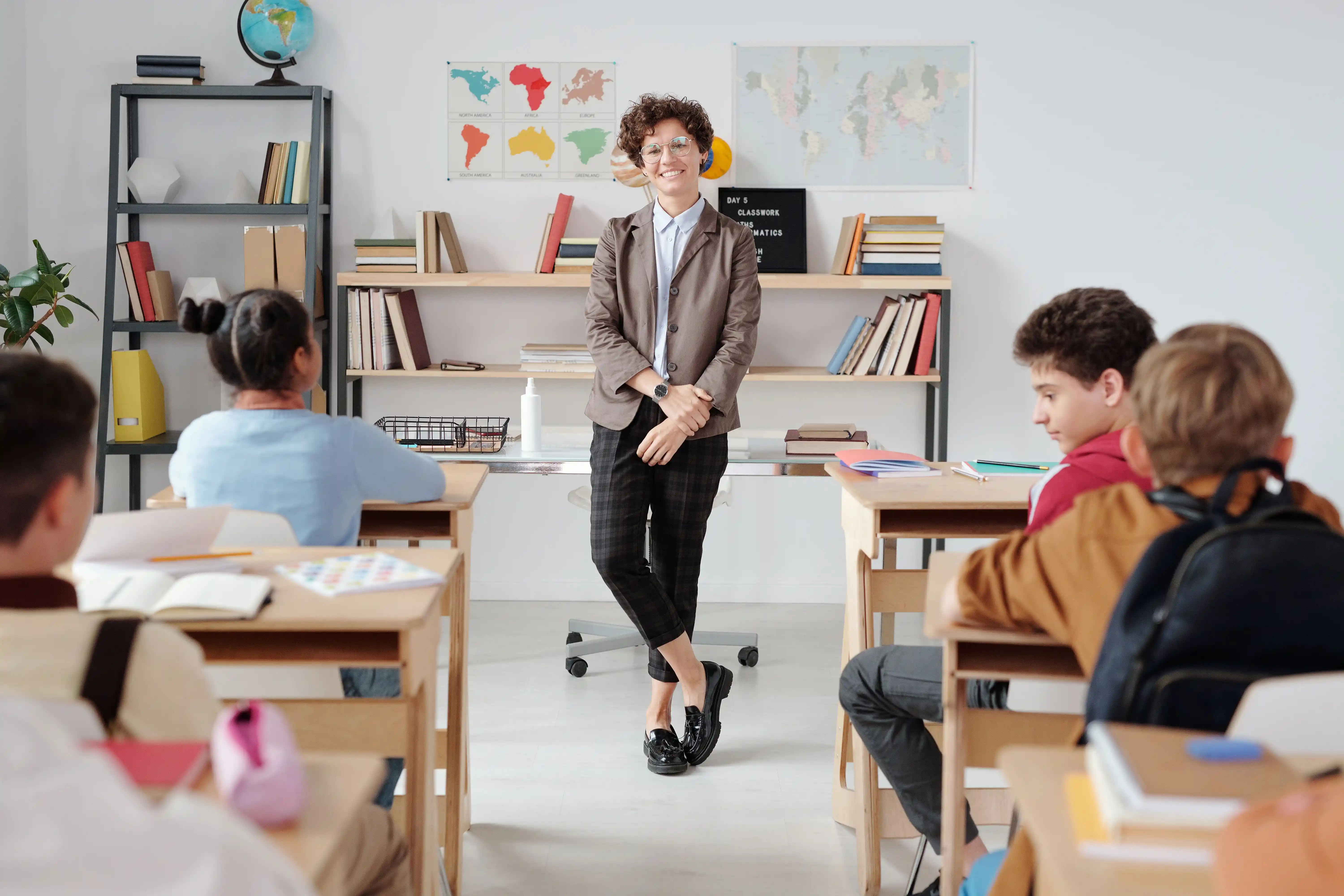 How to Make Extra Money as a Teacher: 40+ Side Hustles