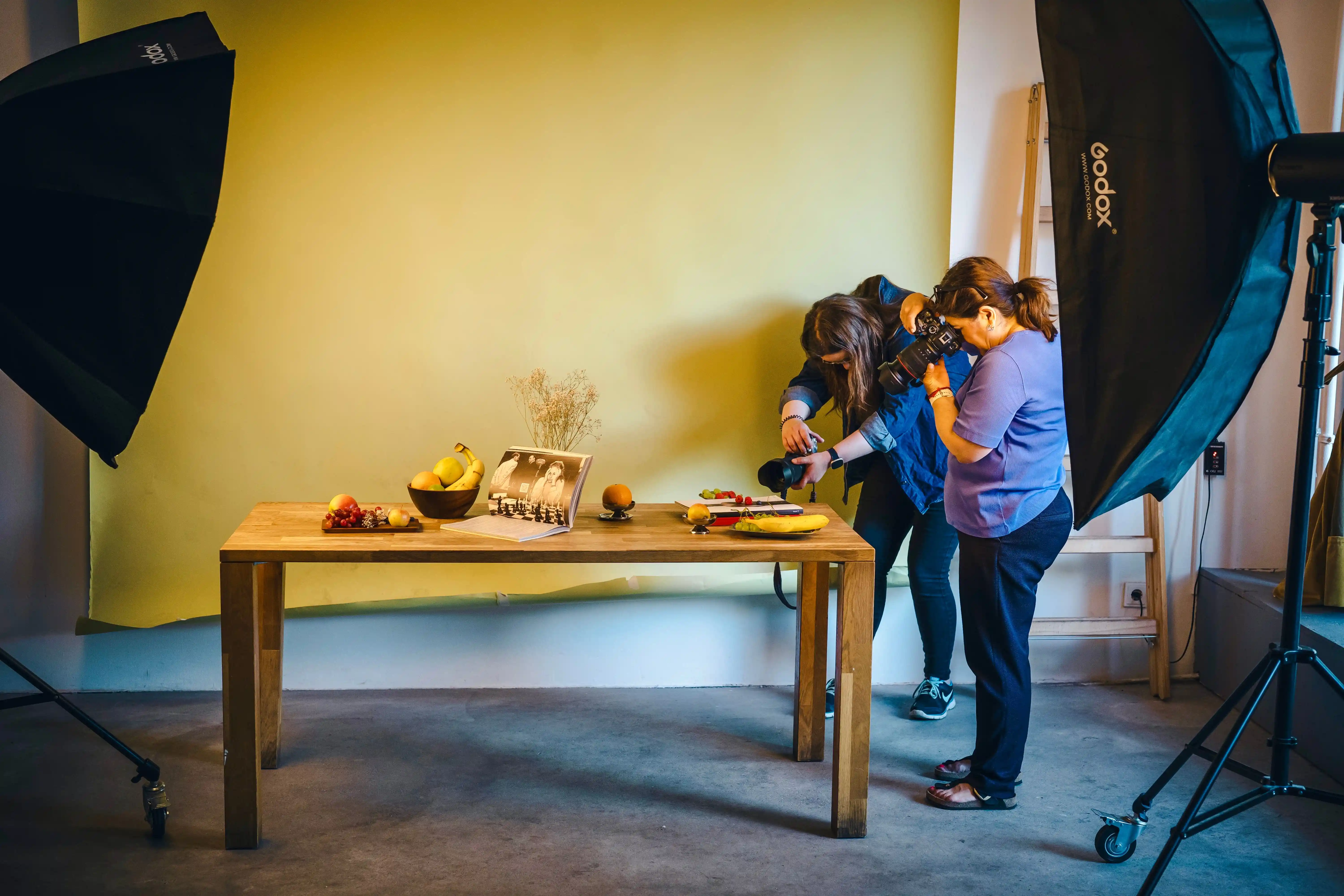Best Lighting for YouTube Videos: A Complete Guide