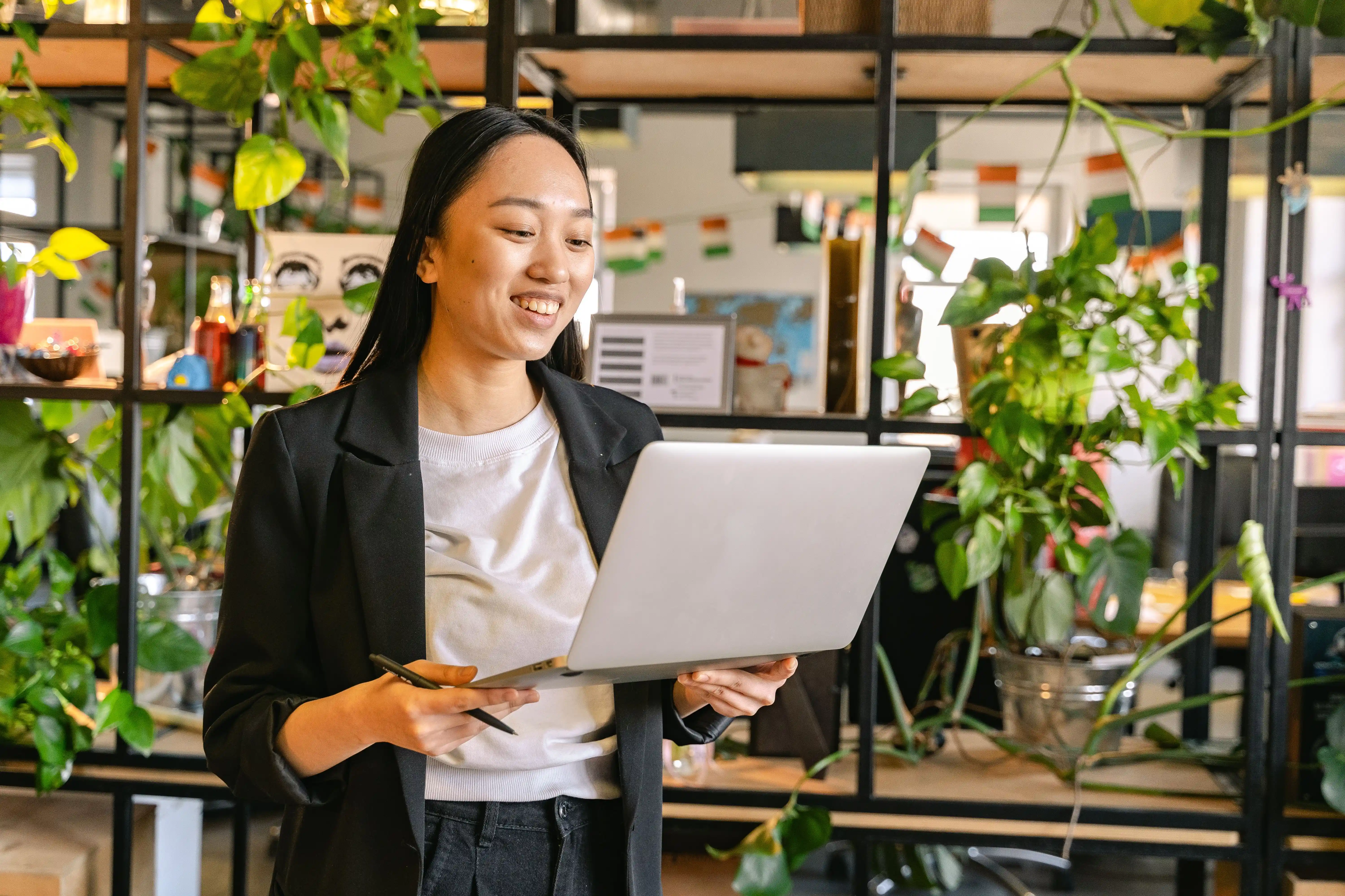 How to Promote an Etsy Shop: 12 Proven Strategies for 2026