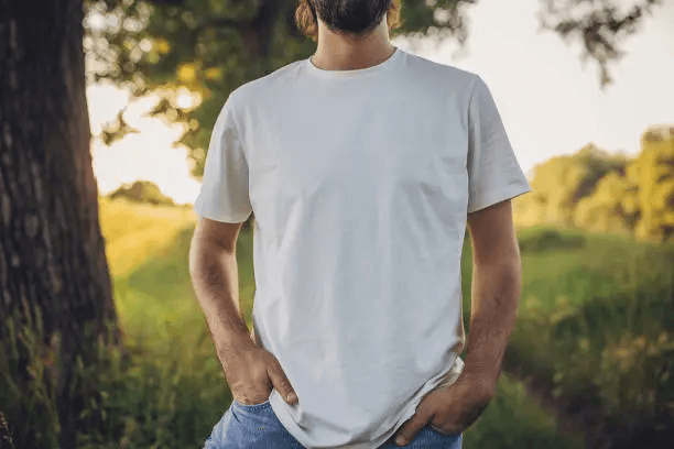 Average Weight of T-Shirts Explained: 2024 Comprehensive Guide