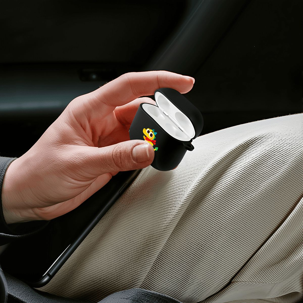 AirPods 4 保護ケース