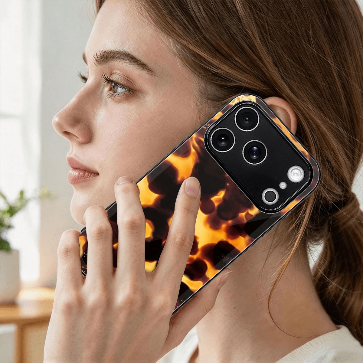 iPhone 18 Pro ガラス製スマホケース