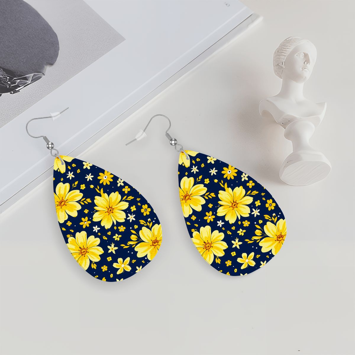 Orecchini a goccia in pelle