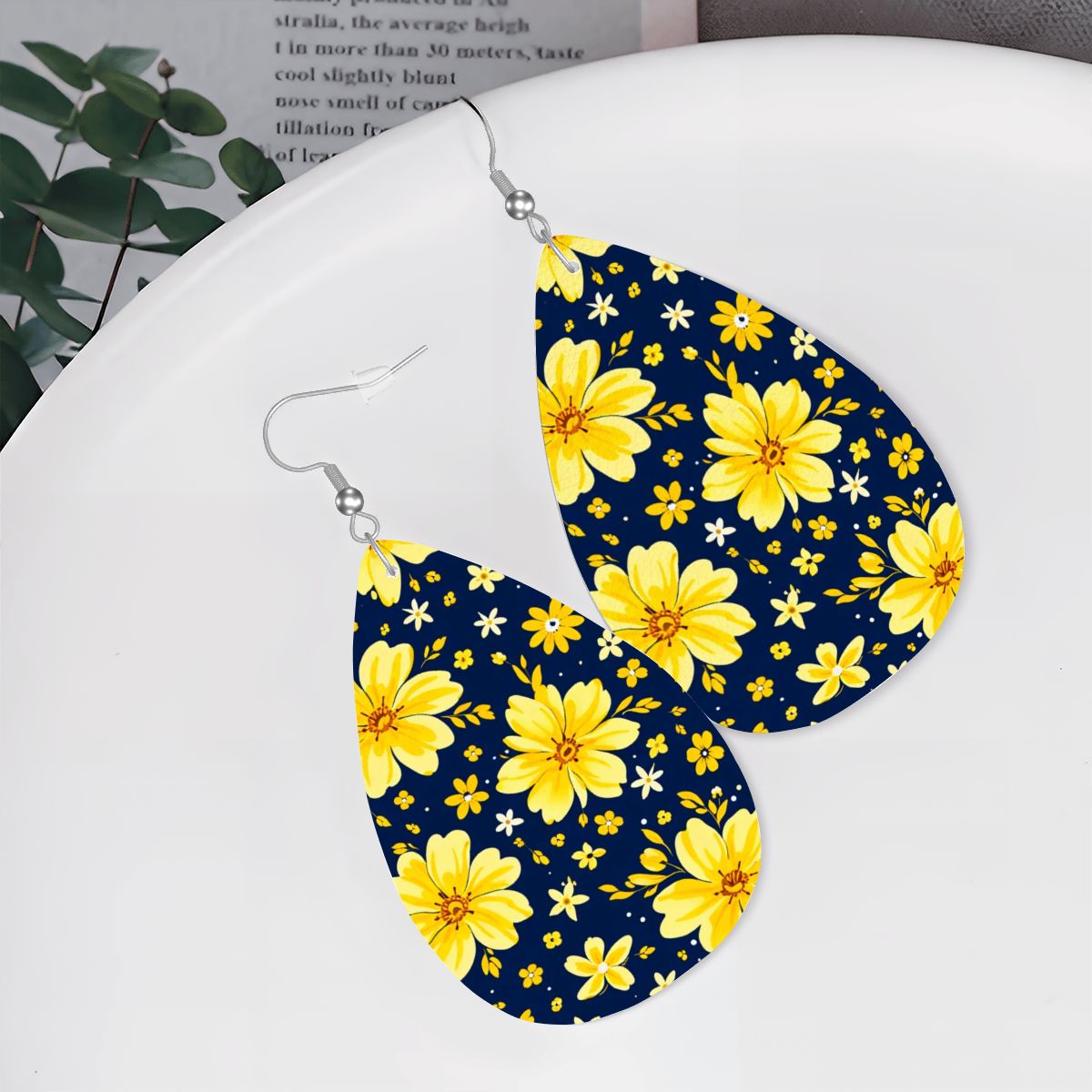 Orecchini a goccia in pelle