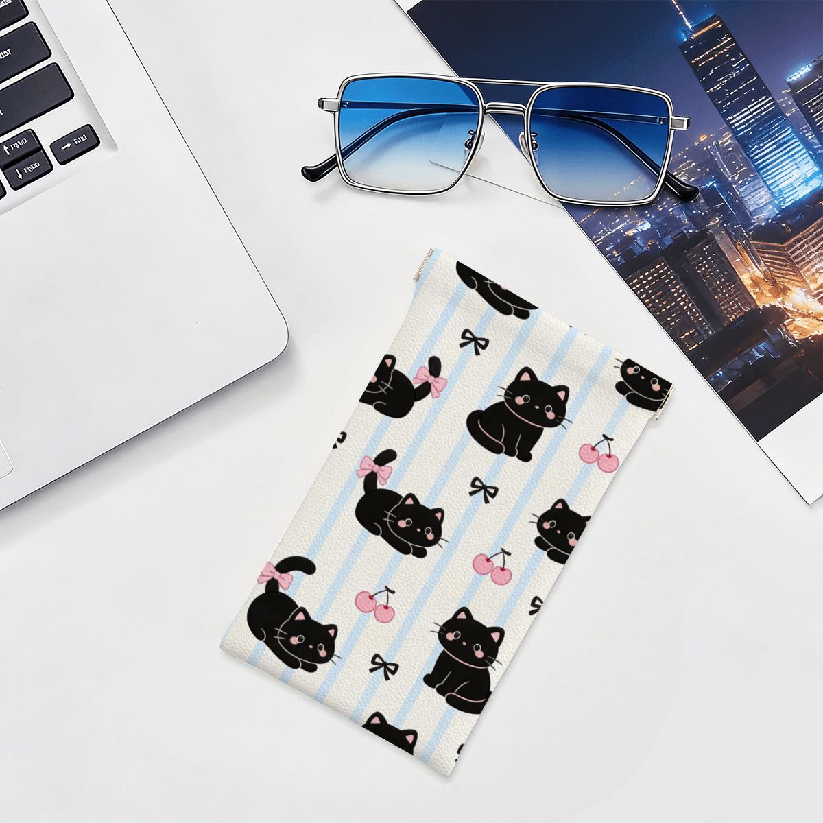 Squeeze Top Leather Glasses Case