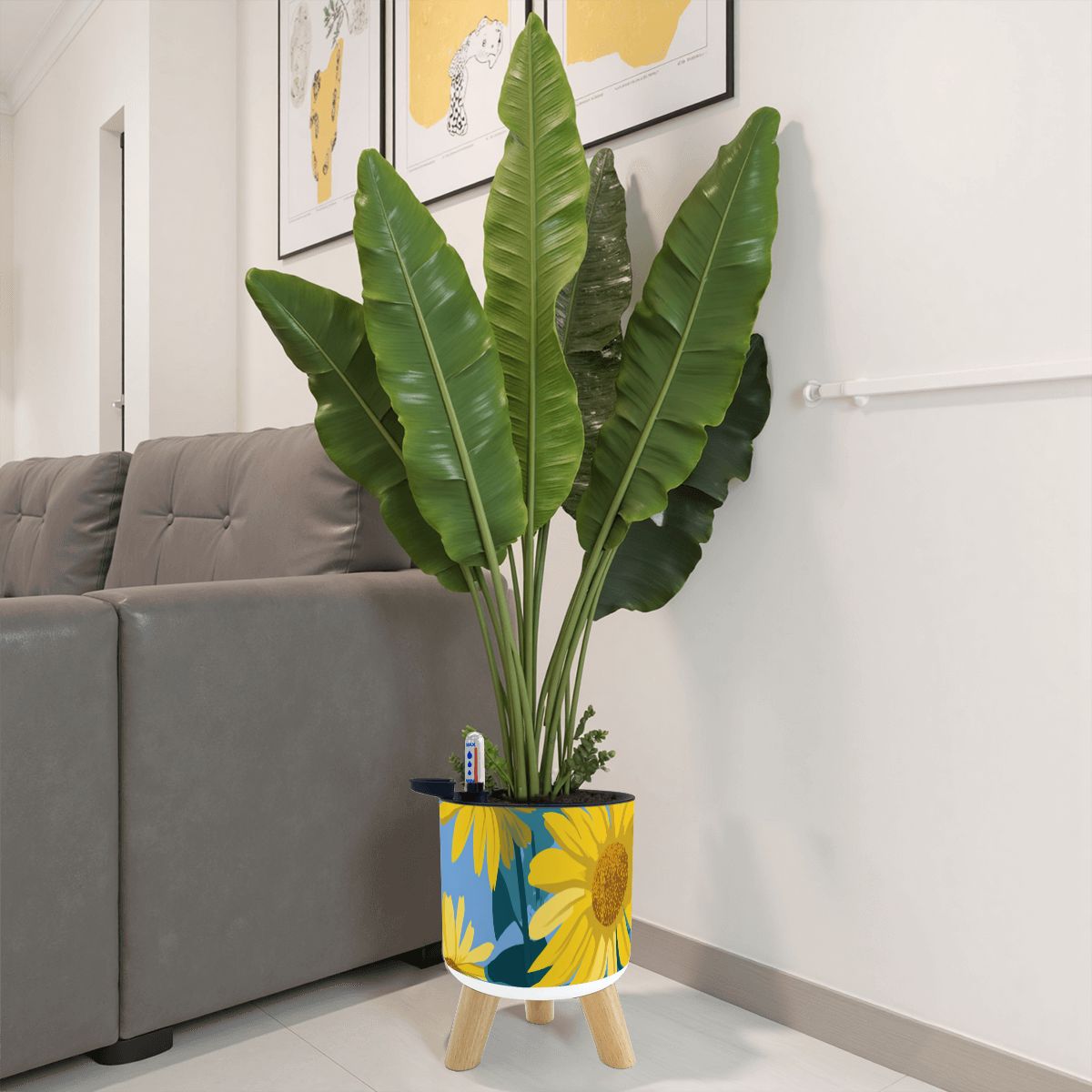 Small Plant Pots with Legs Set of 3